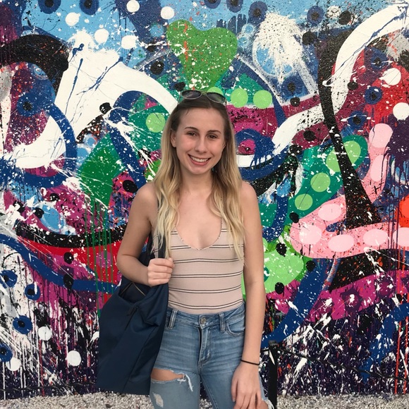 nicole_hinman